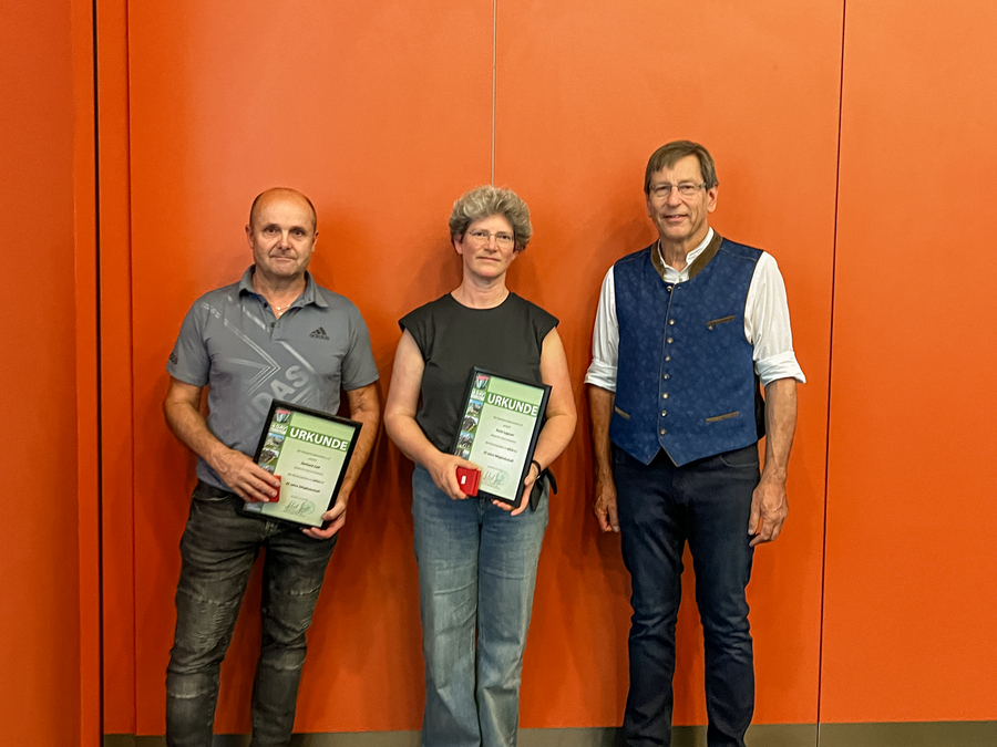 25 Jahre Mitgliedschaft (von links): Gerhard Jodl, Karin Lugauer