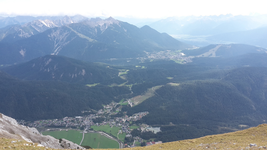 Blick auf Leutasch und Seefeld