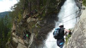 Seilbrücke am Lehner Wasserfall, Foto: Liane Faust