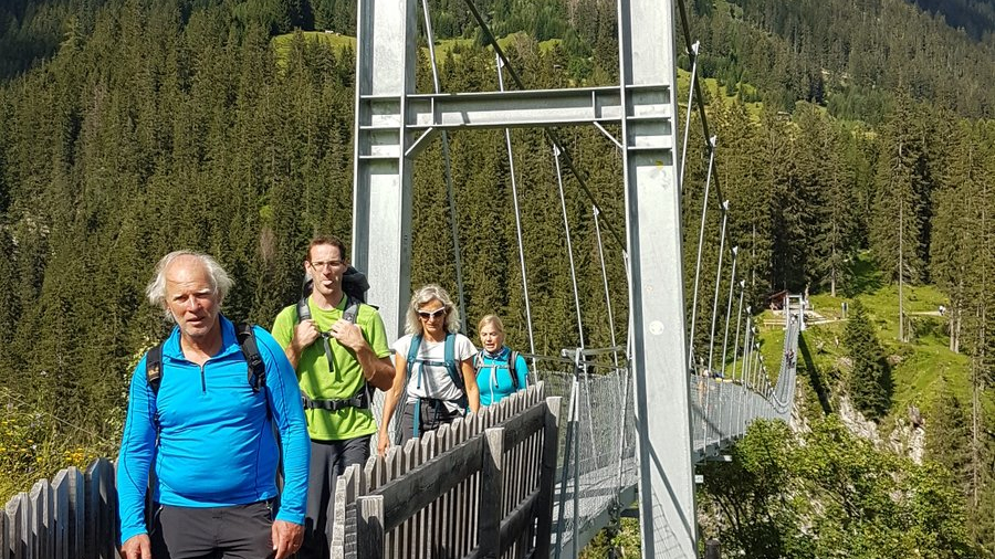 Holzgauer Hängebrücke